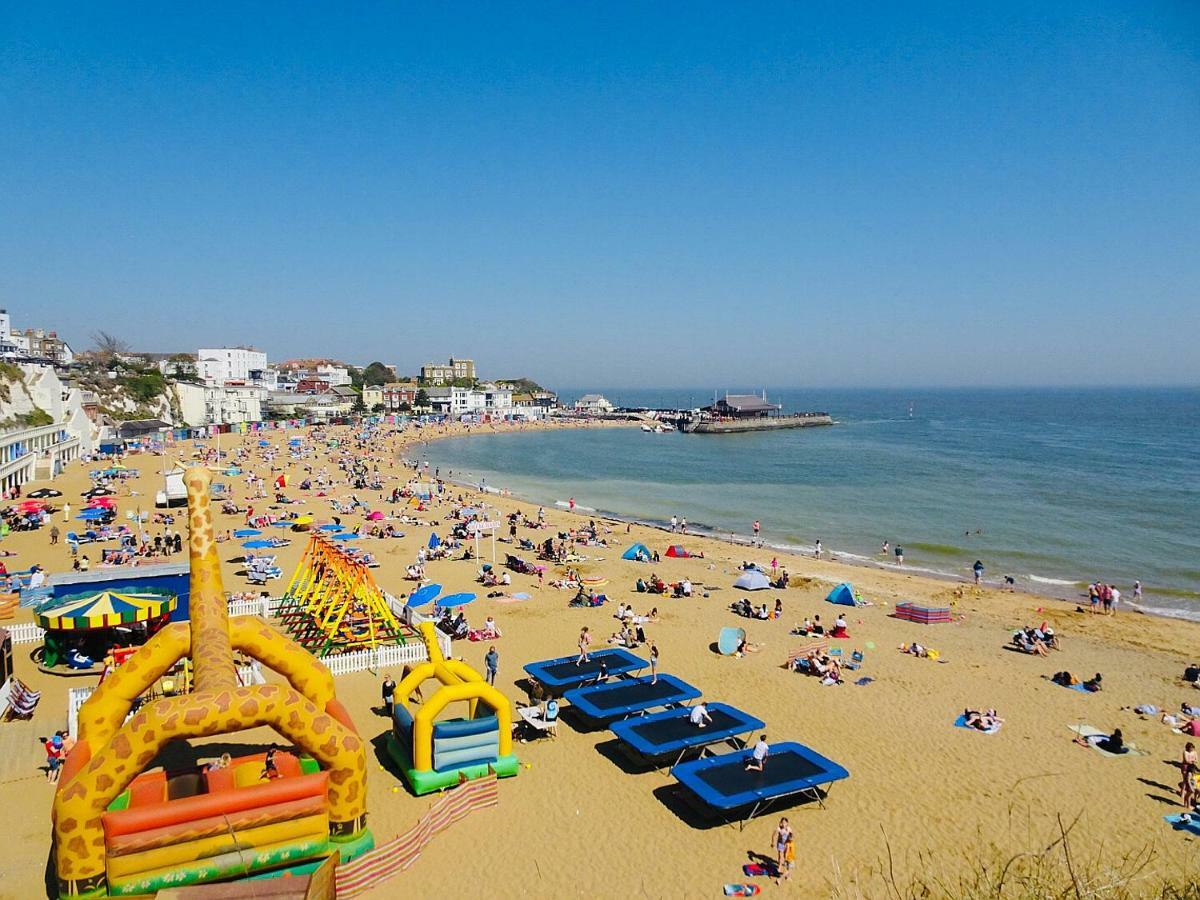 Beach Retreat Broadstairs Exterior foto